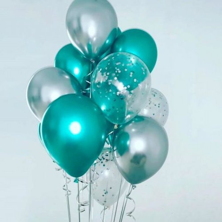 Фонтан шаров "Изумрудный" в Калининграде