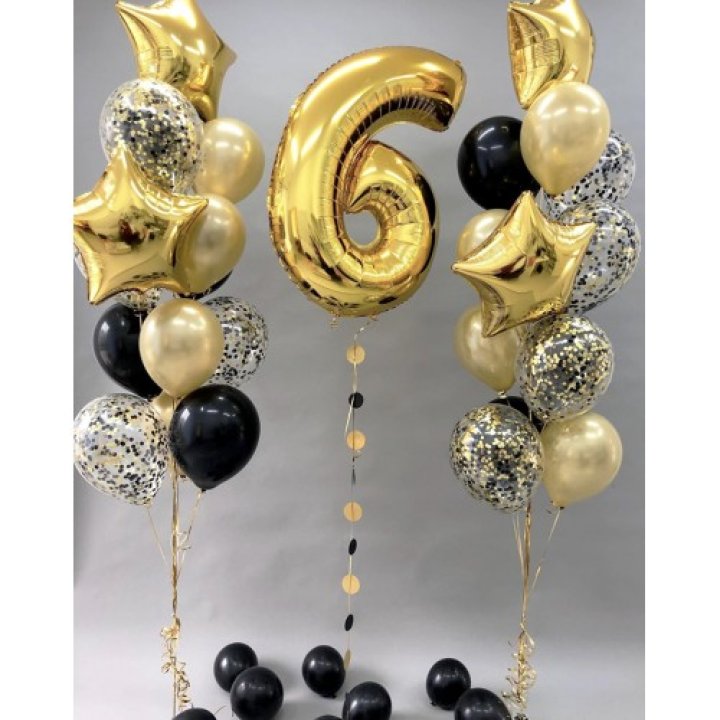 Цифра с фонтанами шаров  в Калининграде