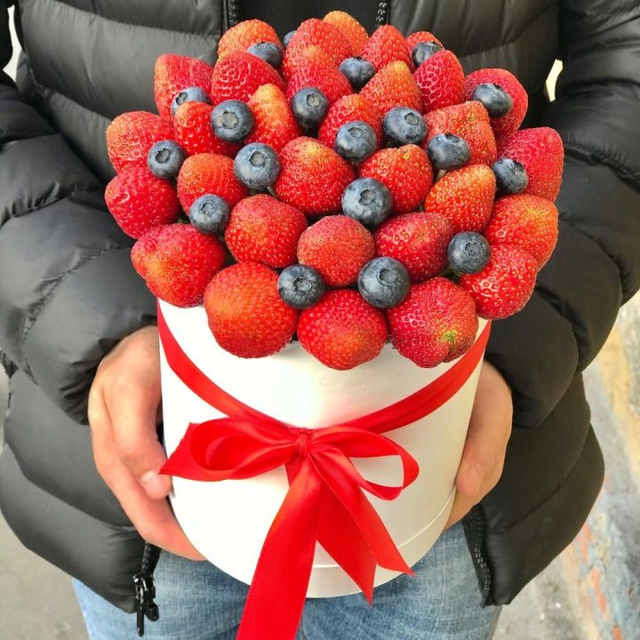 Клубничный бокс №3 в Калининграде