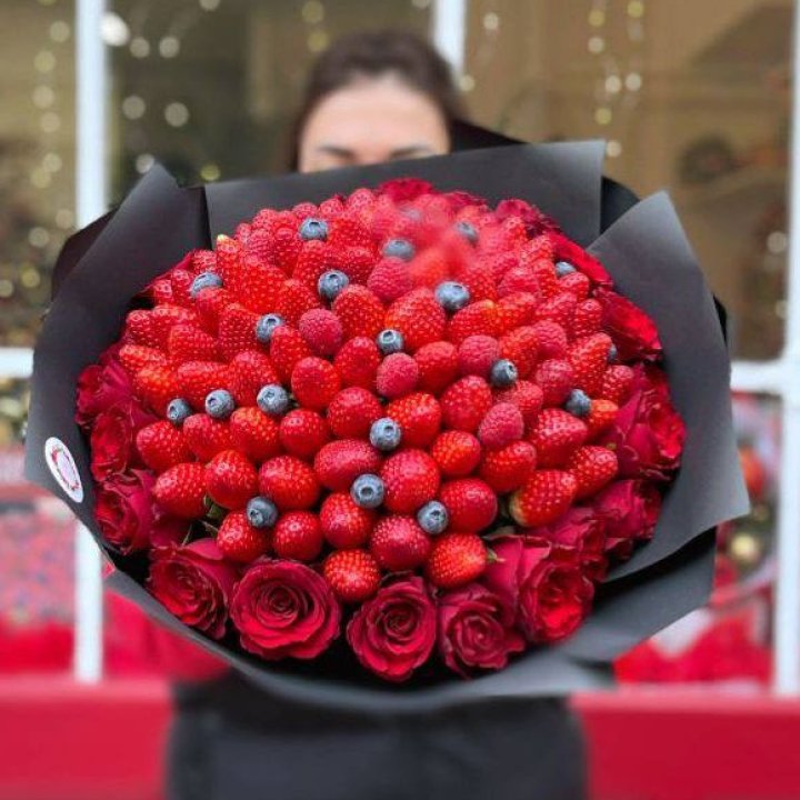 Клубничный бум №2 в Калининграде