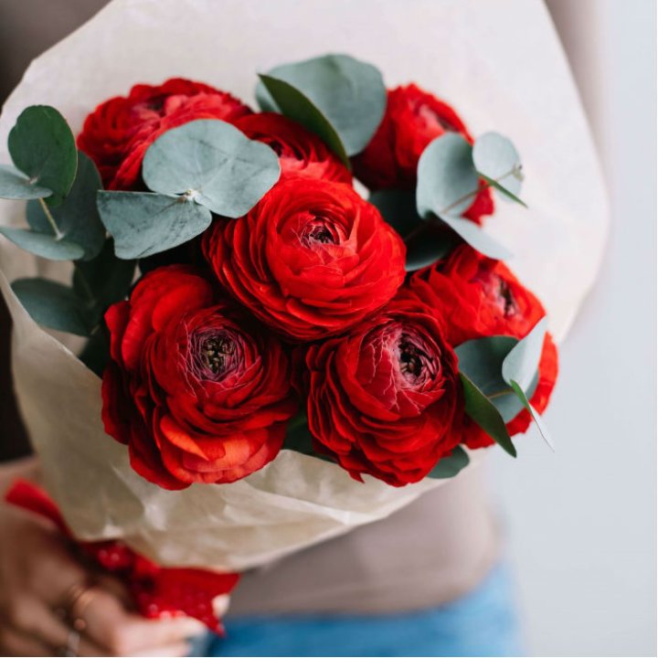 Букет ранункулюсов  в Калининграде