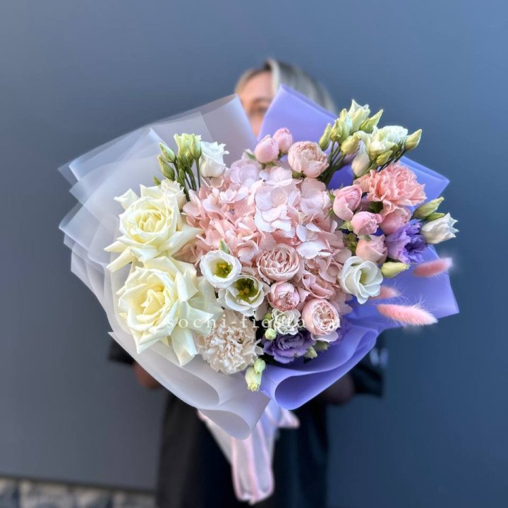 Букет "Виолет дрим" в Калининграде