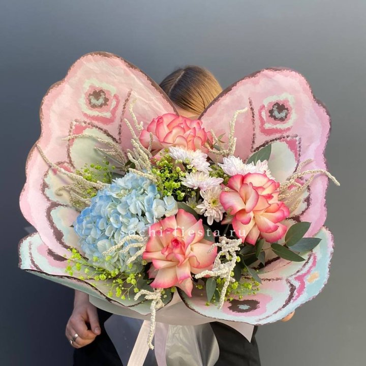 Дизайнерский букет бабочка №5 в Калининграде