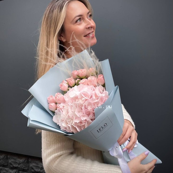 Гортензия  "Жасмин" в Калининграде