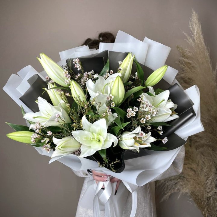 Букет лилий Снежная королева в Калининграде