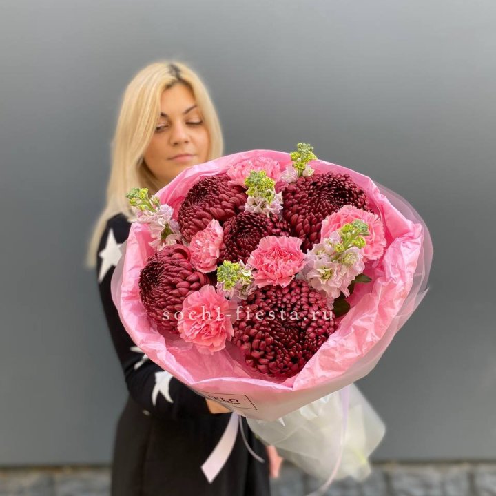 Букет "Сияющая любовь" в Калининграде