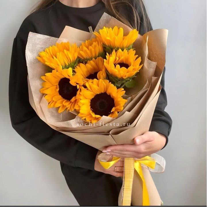 Букет из подсолнухов в Калининграде