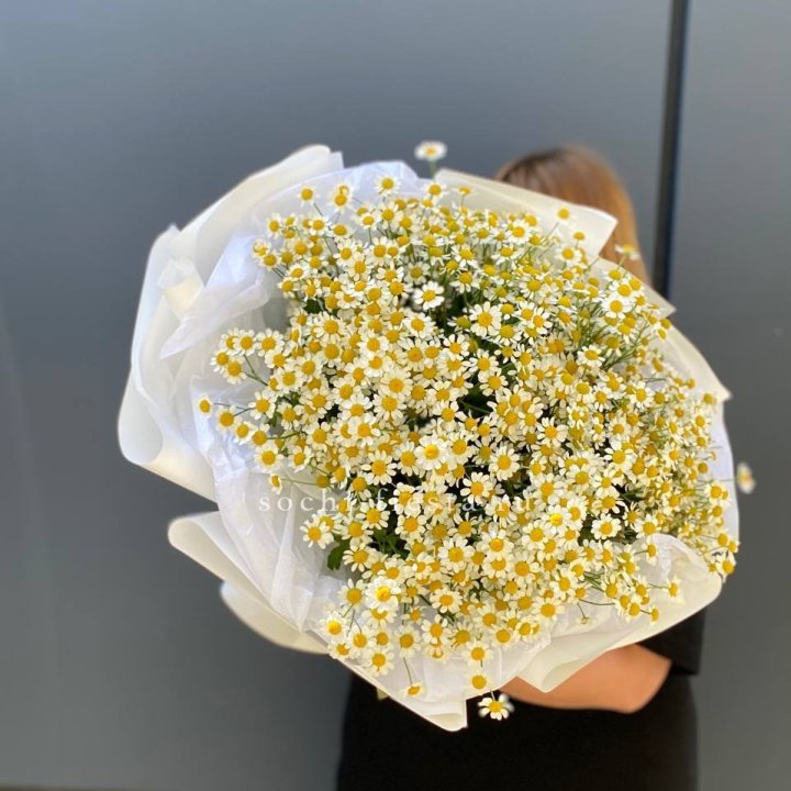 Букет ромашек "Фемели" в Калининграде