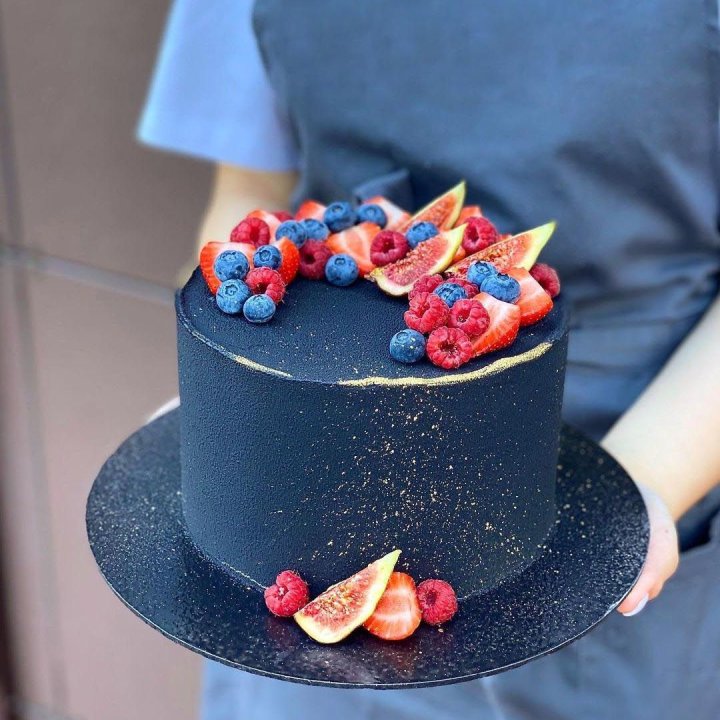 Торт "Черный лебедь" в Калининграде