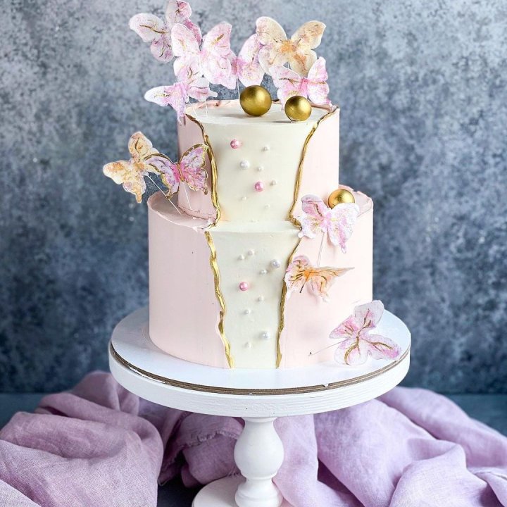 Торт "Бабочки в животе" в Калининграде