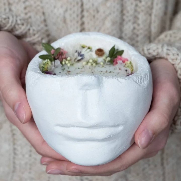 Дизайнерская свеча  в Калининграде