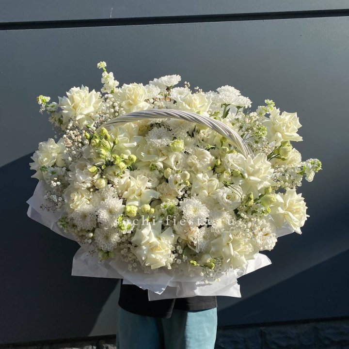 Корзина "Белоснежка" в Калининграде