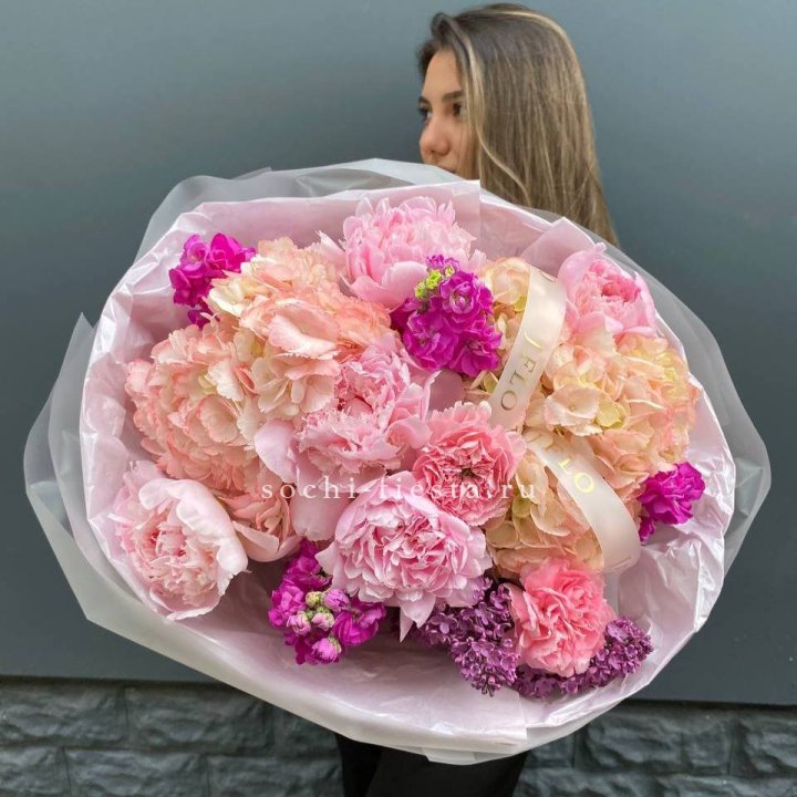  Букет "Фловер пионс" в Калининграде