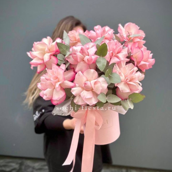 11 Фрунцузских роз "Венди" в Калининграде