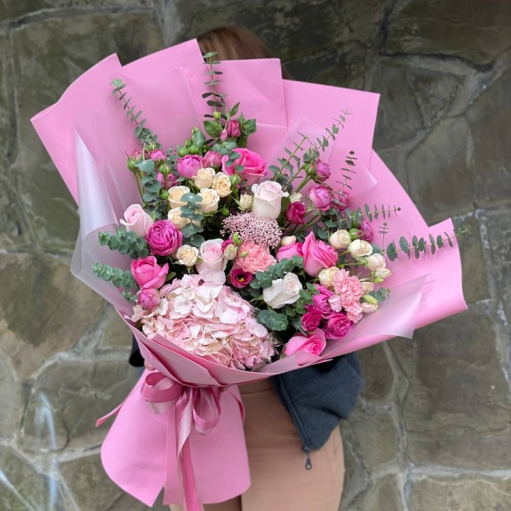 Дизайнерский букет "Паулина" в Калининграде