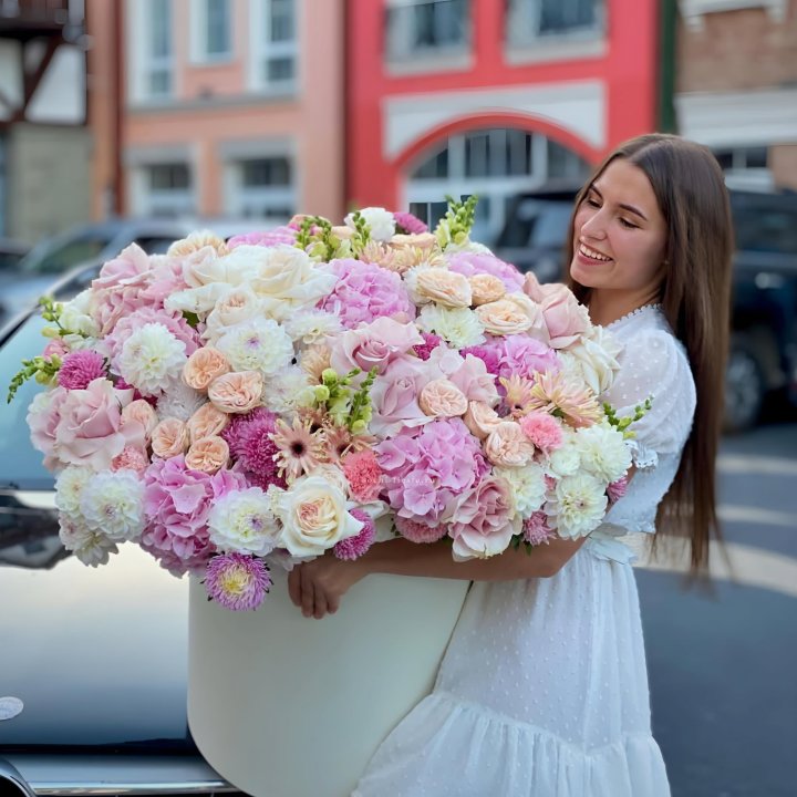 Дизайнерский цилиндр "Мелиса" в Калининграде