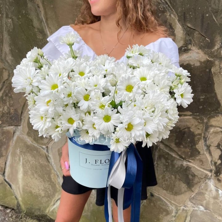 Коробка с хризантемами №2 в Калининграде