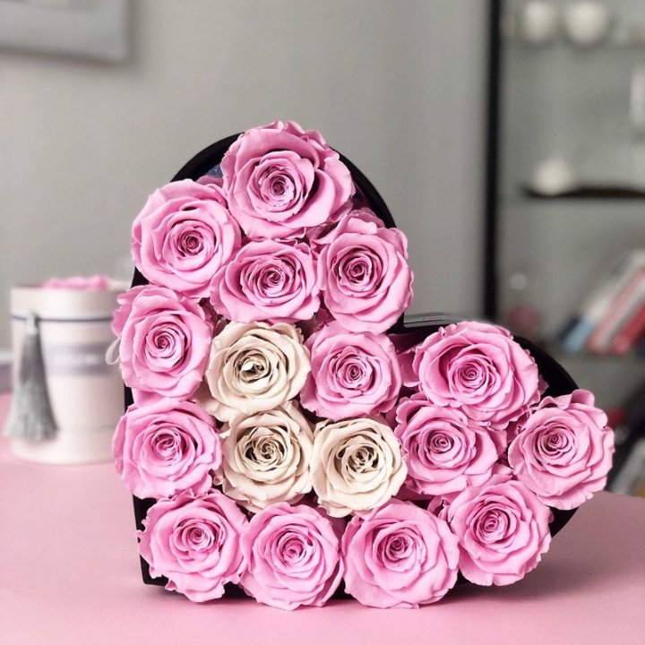 Сердце из роз в Калининграде