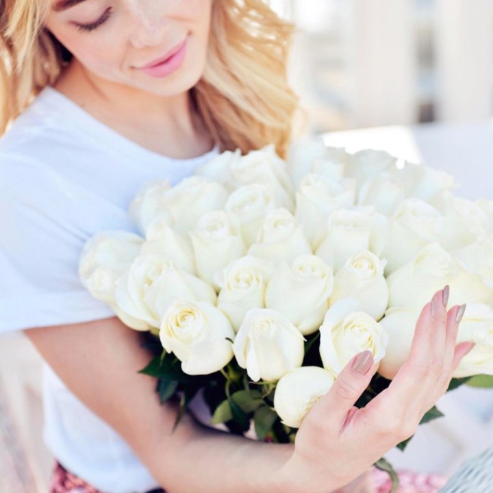 Букет высоких роз "Облака" в Калининграде