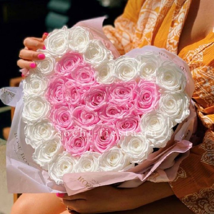 Бокс сердце с розами №2 в Калининграде