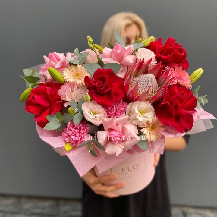 Коробка "Краски солнца" в Калининграде