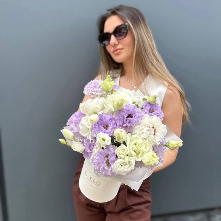 Дизайнерский цилиндр "Сирена" в Калининграде