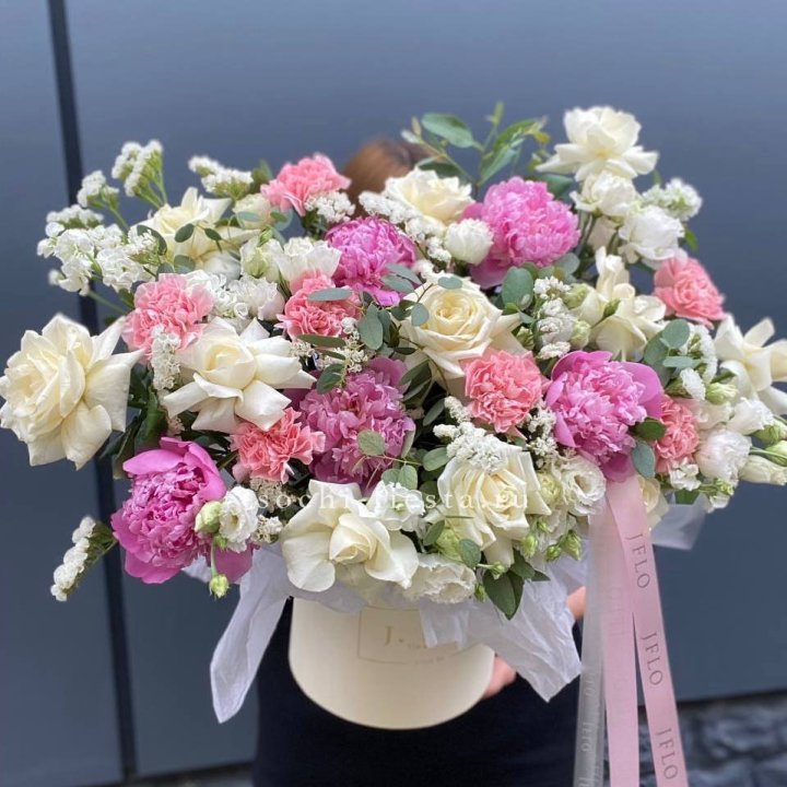 Дизайнерский бокс "Амор этерна" в Калининграде