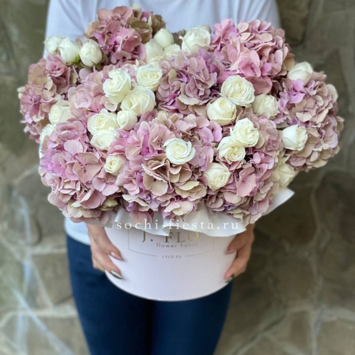 Бокс "Изобела пинк" в Калининграде