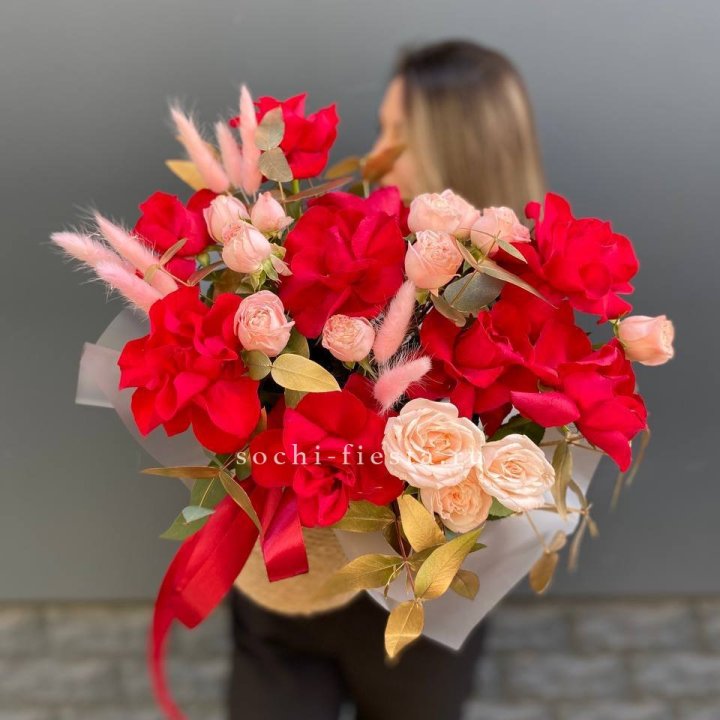 Джутовое кашпо "Любовь Лолиты" в Калининграде