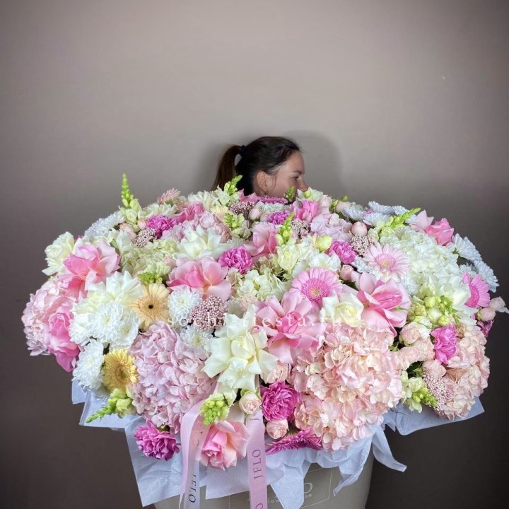 Корзина цветов «Рандеву» в Калининграде