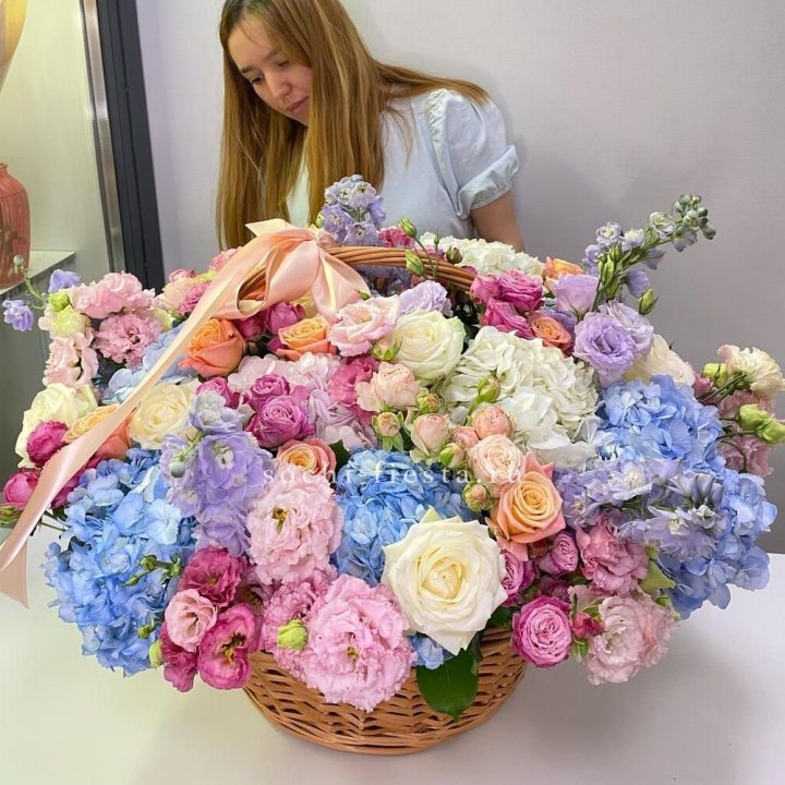 Авторская корзина "Экстра" в Калининграде