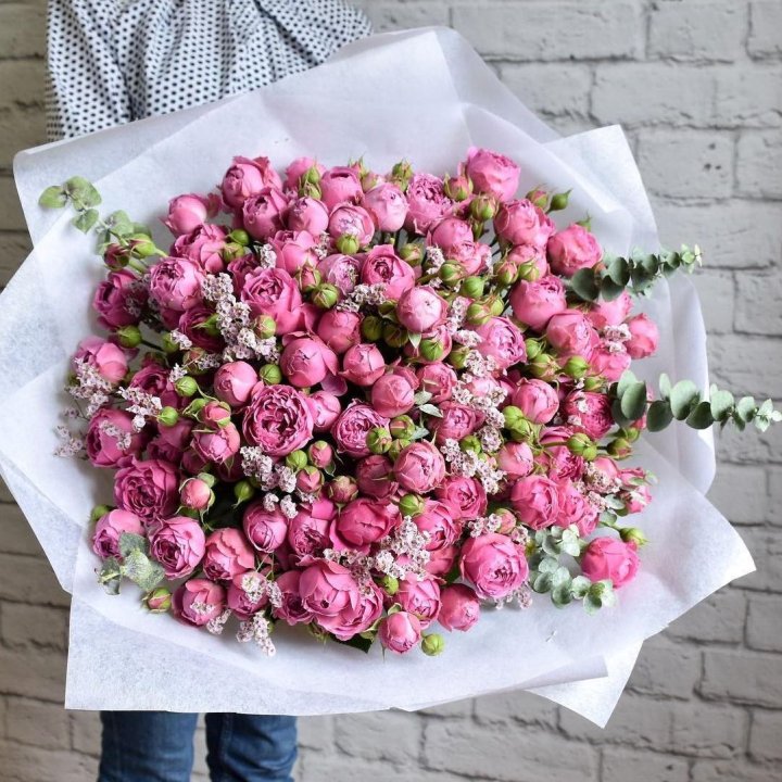 51 кустовая роза в Калининграде