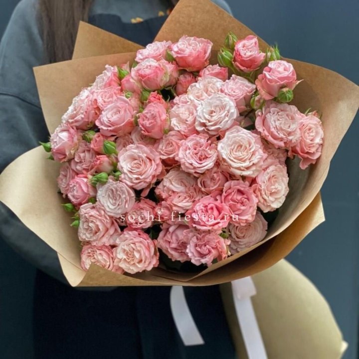 Пионовидные розы Bombastic №2 в Калининграде