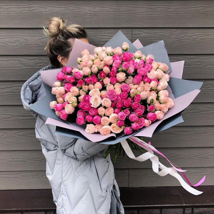 55 роз микс кустовых в Калининграде