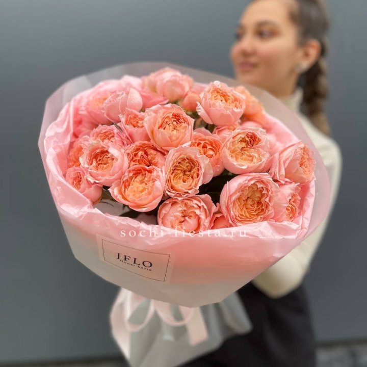 Букет из пионовидных роз Джульетта в Калининграде