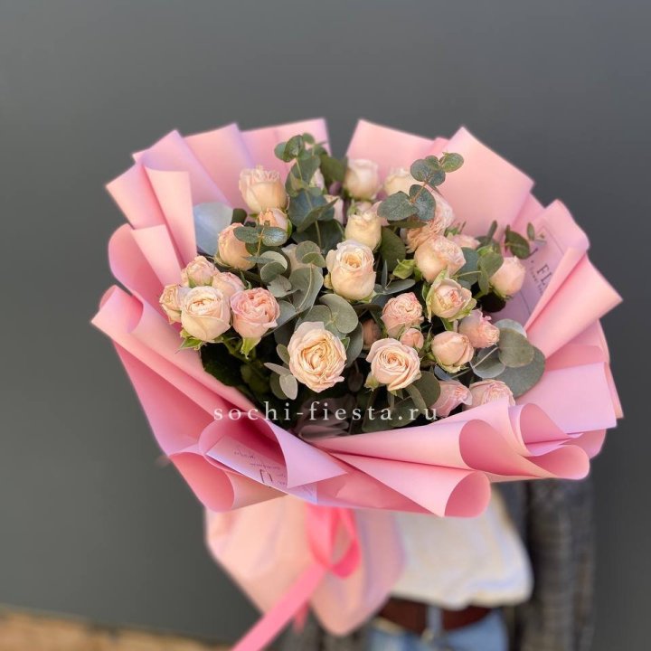 Букет пионовидных роз Cute Love в Калининграде