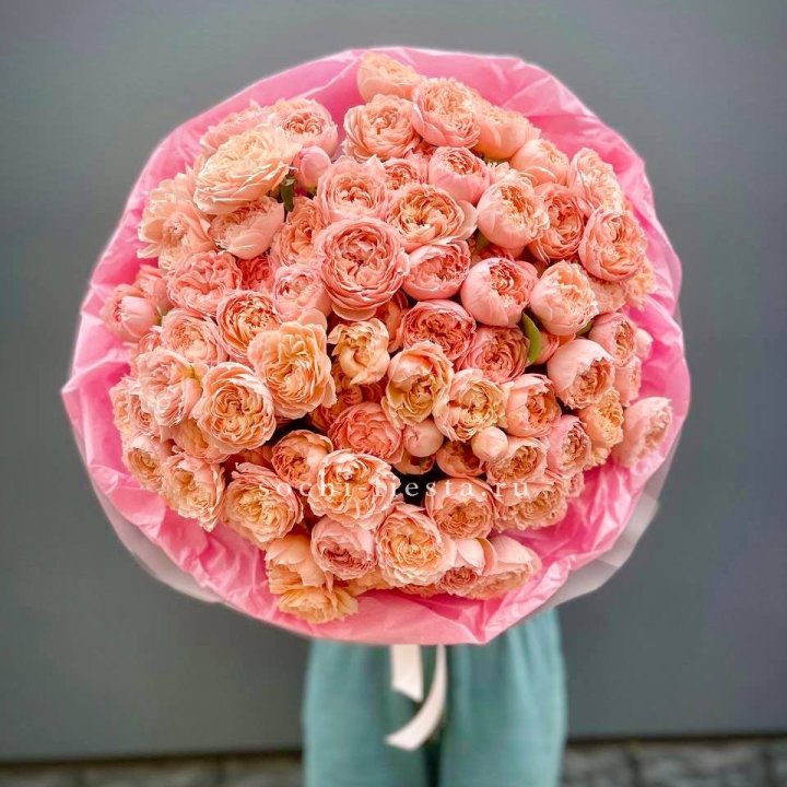 Букет кустовых пионовидных роз Джульетта "Принцесса" в Калининграде