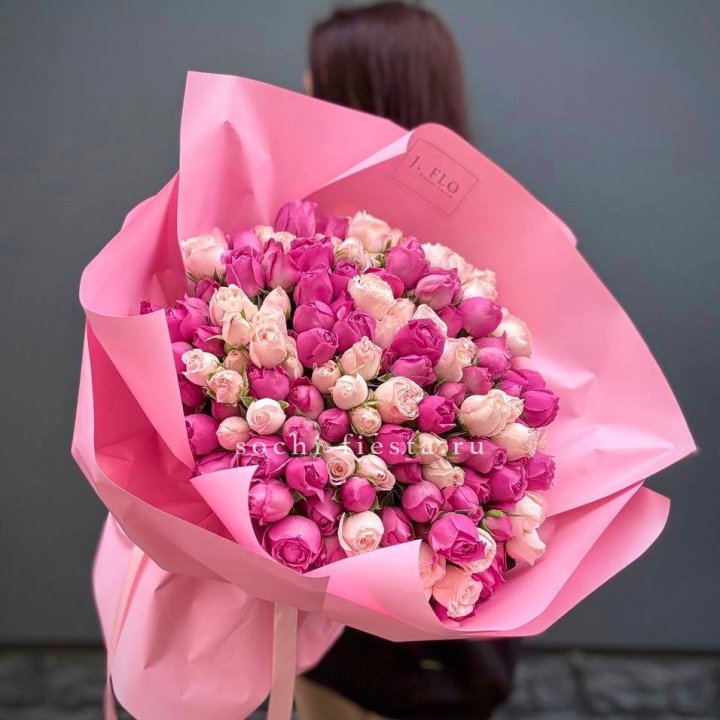 51 кустовая роза  в Калининграде