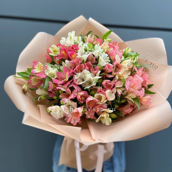 Букет альстромерий "Вандер" в Калининграде