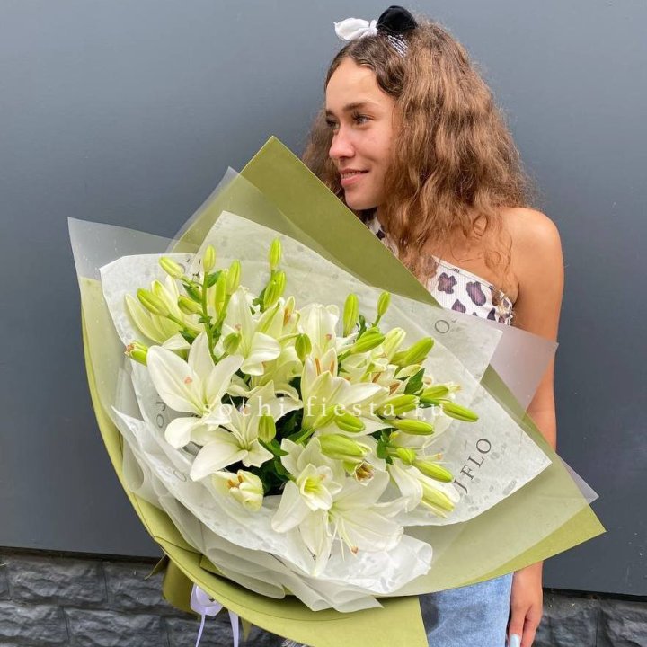 Букет  лилий "Изумруд" в Калининграде