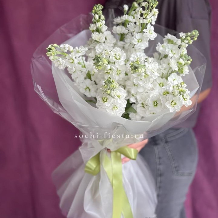 Букет ароматной маттиоллы №1 в Калининграде