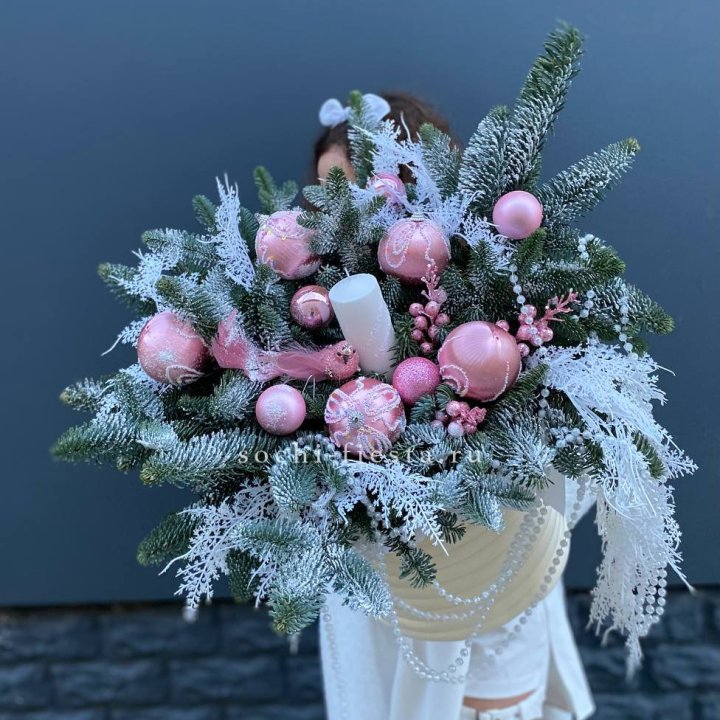 Композиция "Королева зимы" в Калининграде