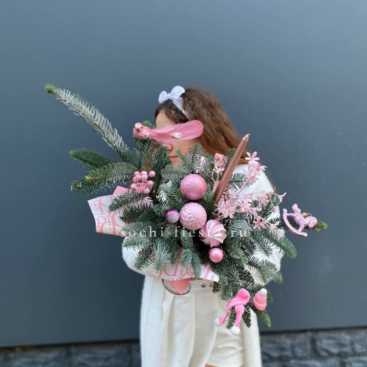 Композиция бокал розовый в Калининграде