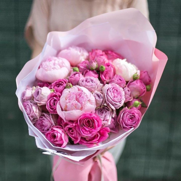 Букет с пионами "Леси" в Калининграде