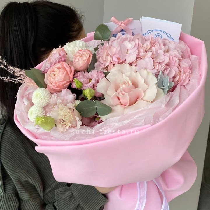 Авторский букет "Пинки" в Калининграде