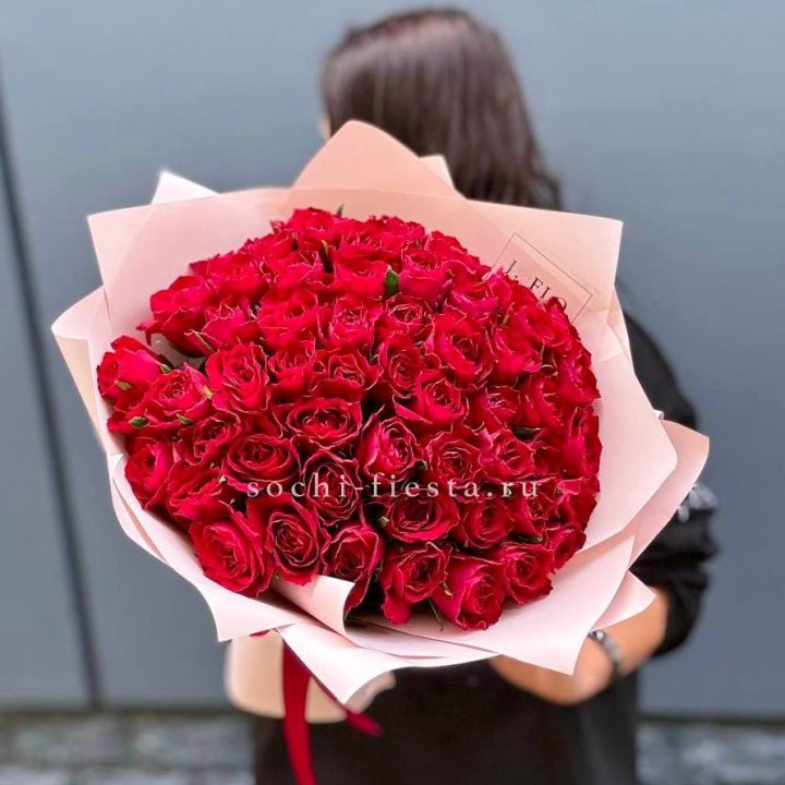 55 кенийских роз в Калининграде