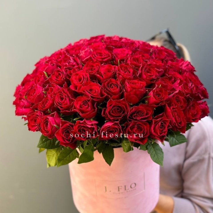 101 кенийская роза в цилиндре в Калининграде