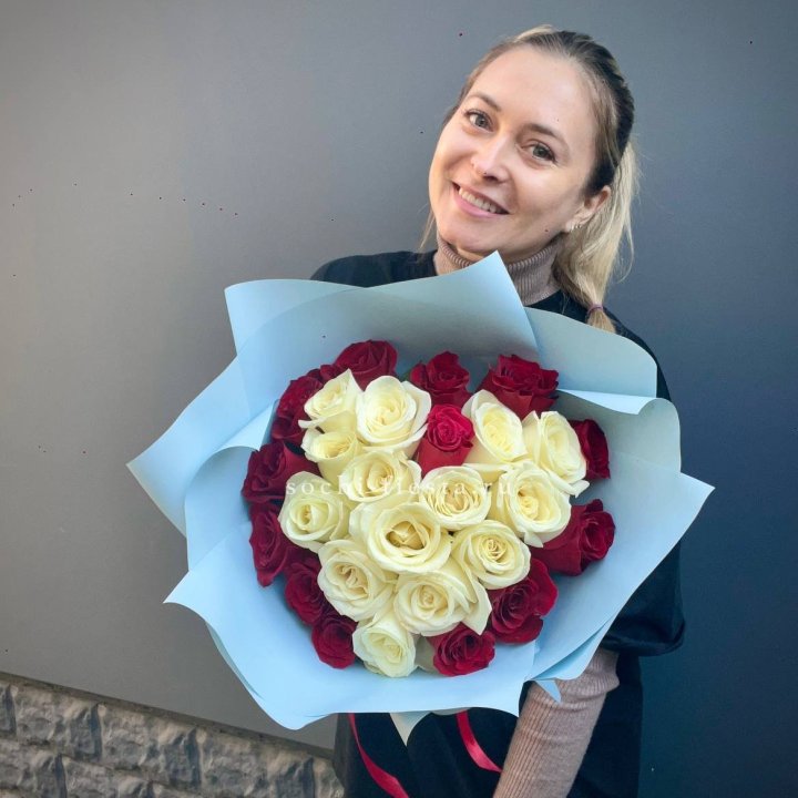 27 роз "Сердце" в Калининграде