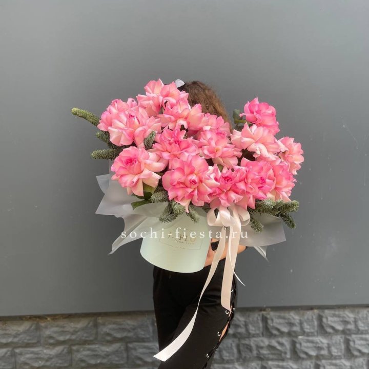 Бокс из 15 французских роз в Калининграде