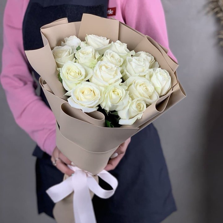 15 белых роз миракли в Калининграде